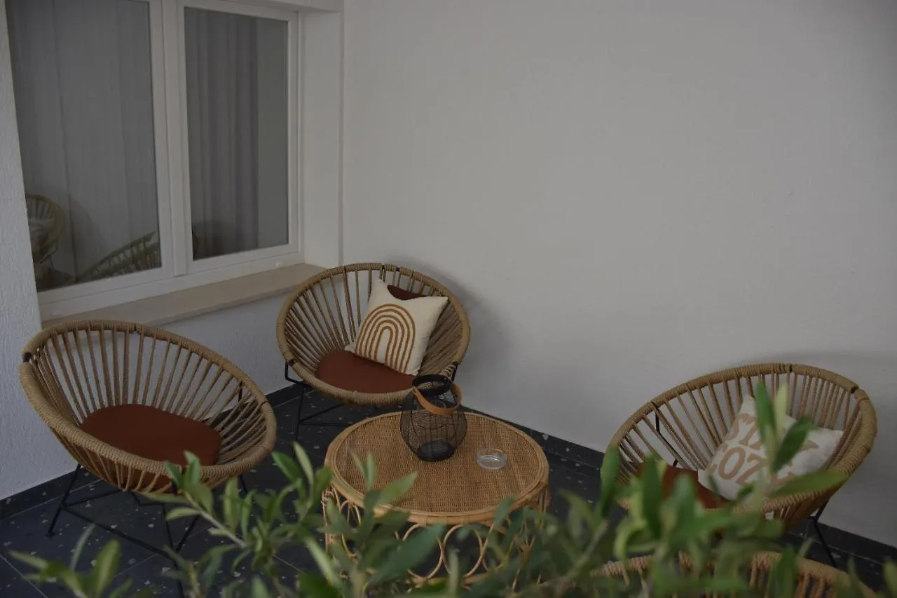 Apartamento Square Inn Tirana City Center